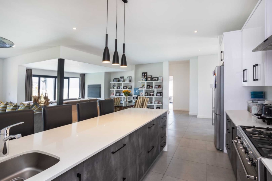 To Let 4 Bedroom Property for Rent in Pearl Valley Golf Estate Western Cape